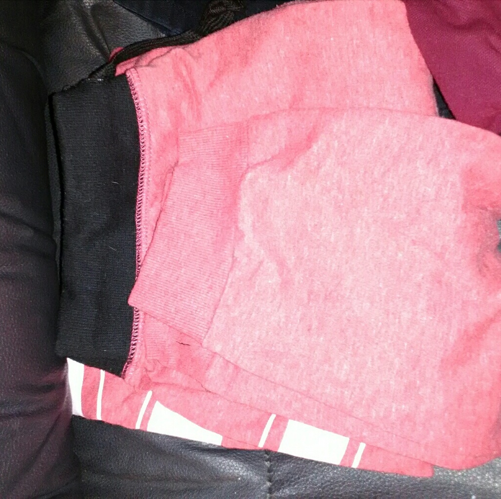 Joggers - Picture 4 of 4